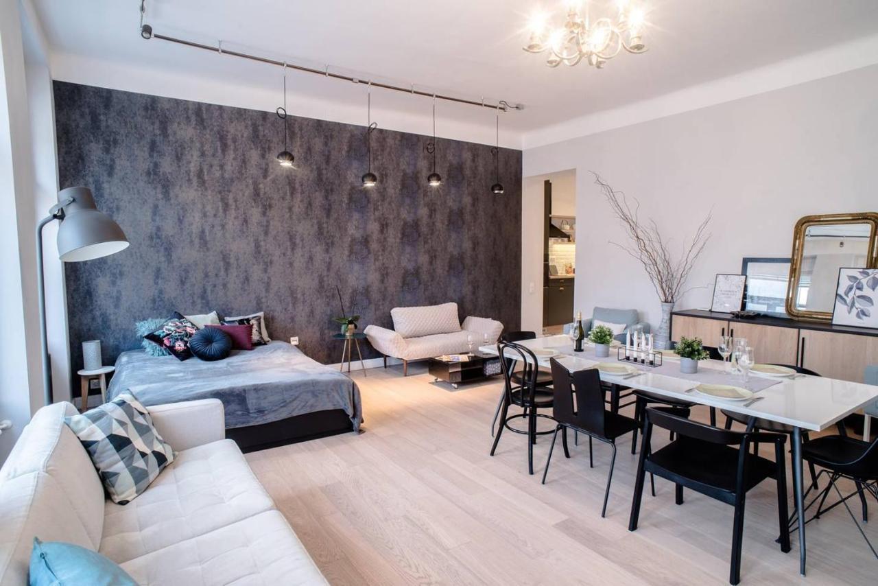 Stunning New Central Home Near Basilica Budapest Exteriör bild