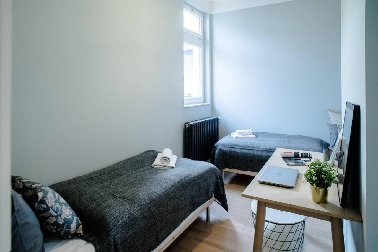 Stunning New Central Home Near Basilica Budapest Exteriör bild